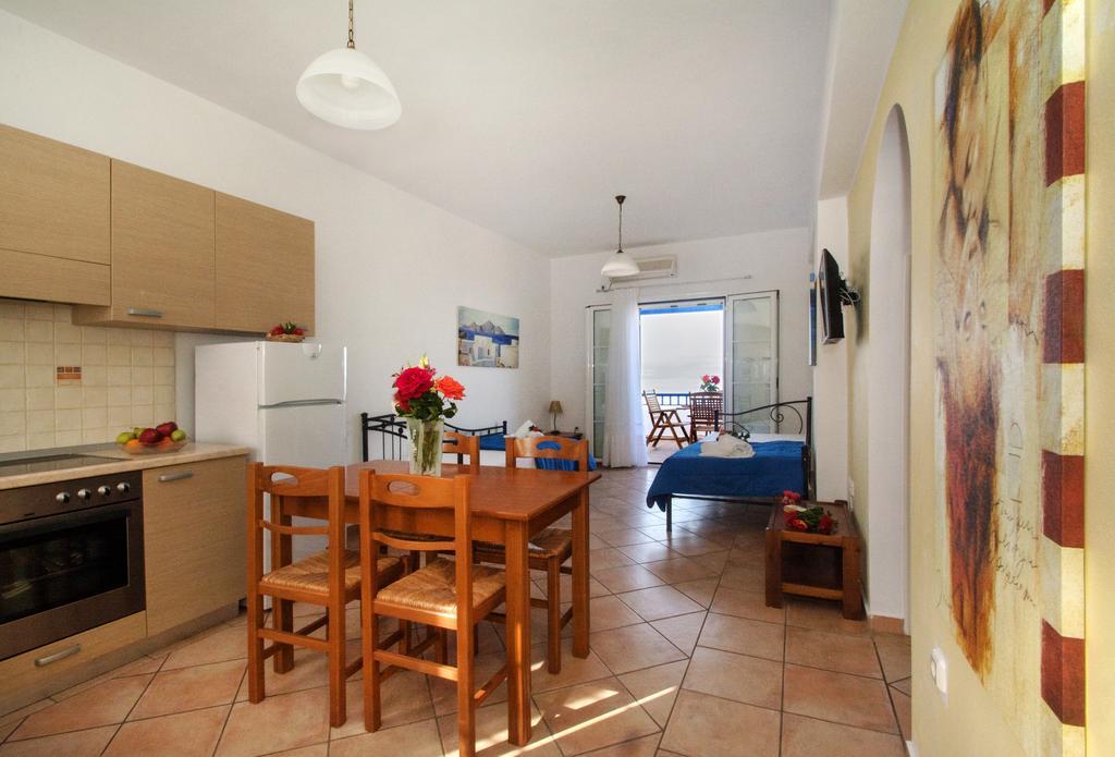 Pantonia Apartments Agia Pelagia  Екстериор снимка