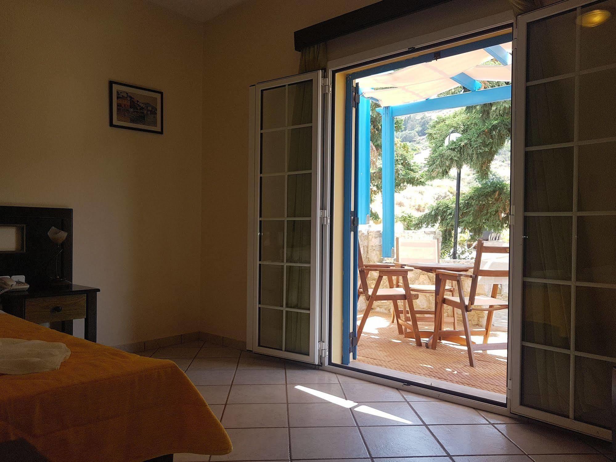 Pantonia Apartments Agia Pelagia  Екстериор снимка