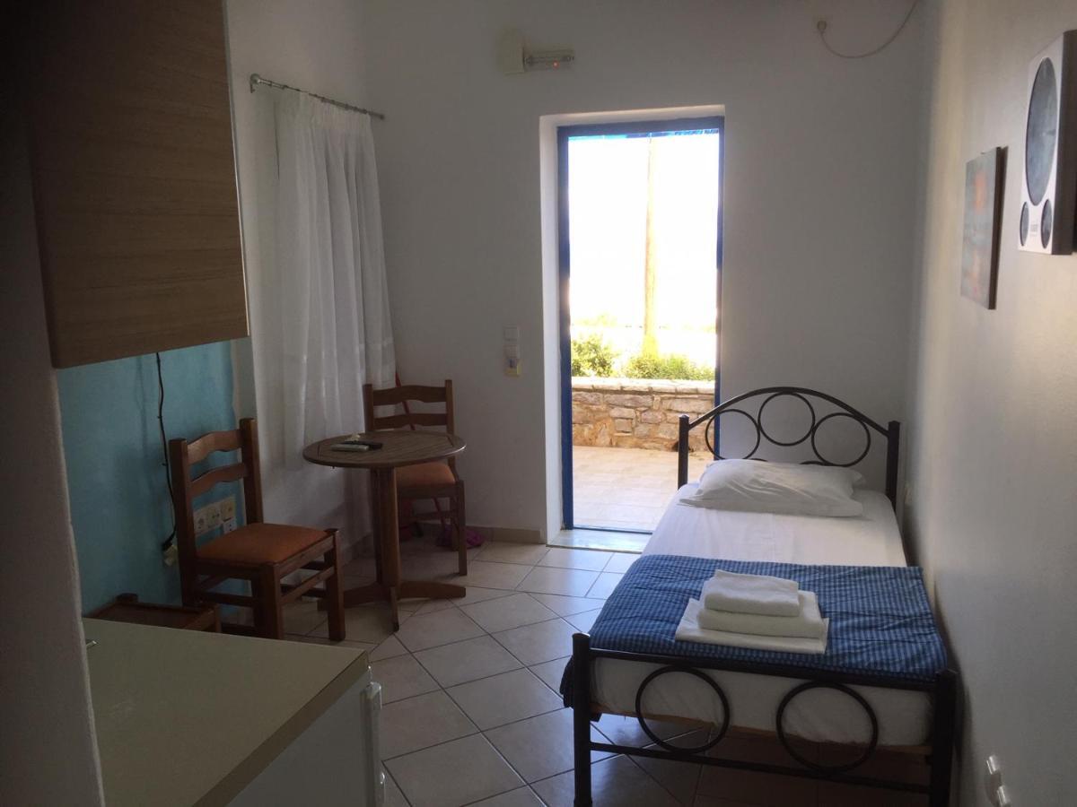 Pantonia Apartments Agia Pelagia  Екстериор снимка
